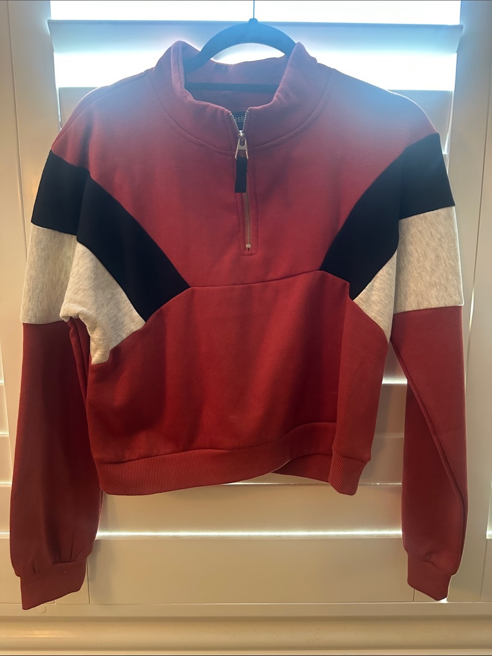 Women's Deep Pink Colorblock Quarter-Zip Pullover Top